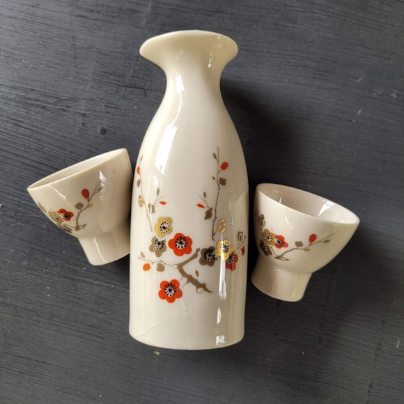 Sakura Sake Flask and Cup Set - AS IS - Picture 1 of 6